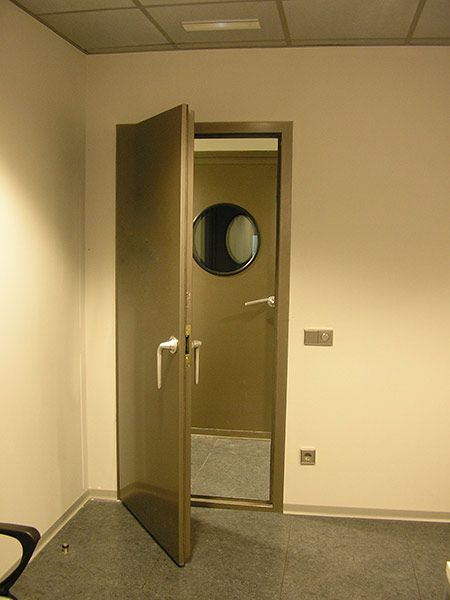 PUERTA ACUSTICA 2